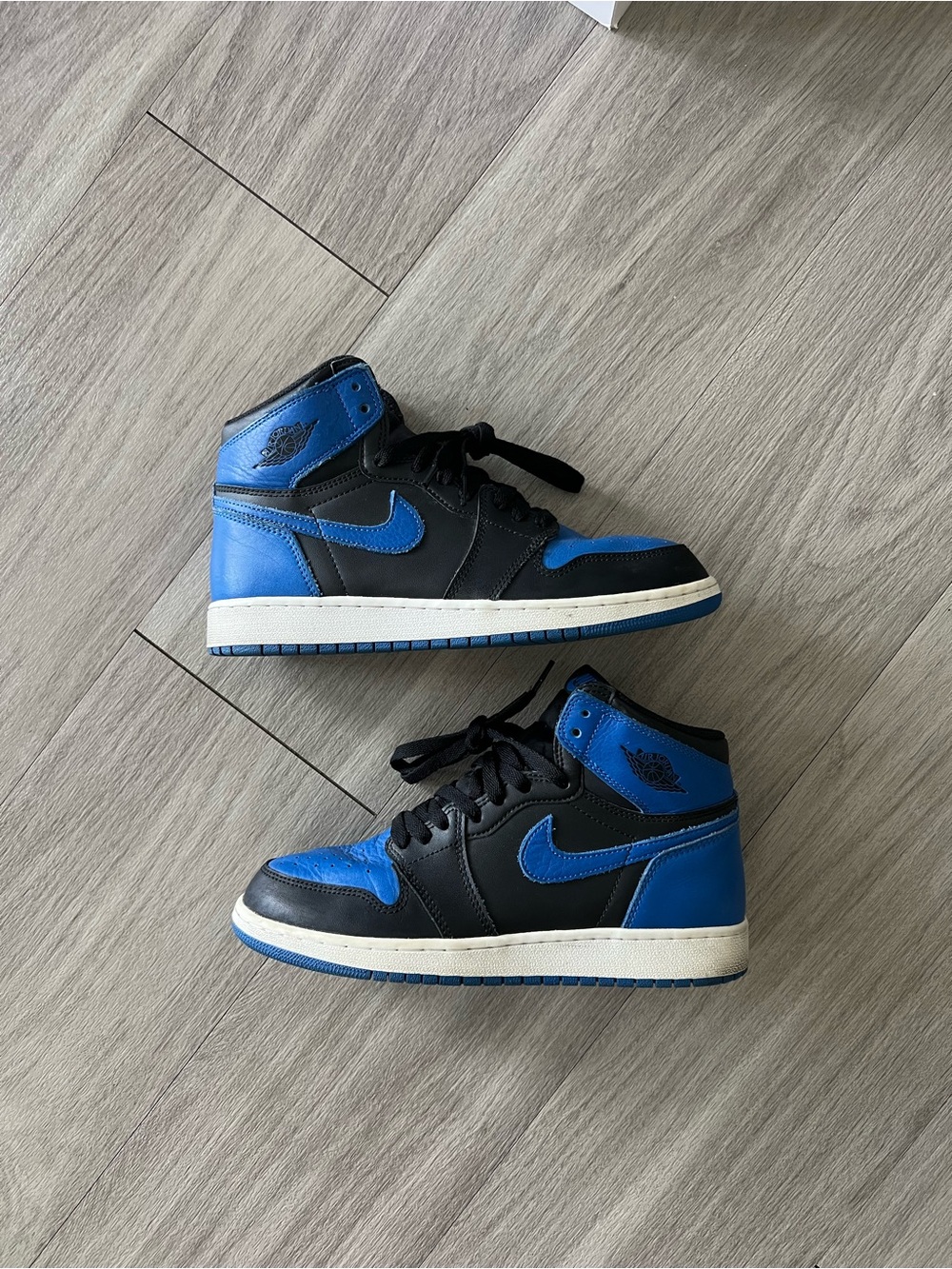 Air Jordan 1 Retro High OG Royal 2017